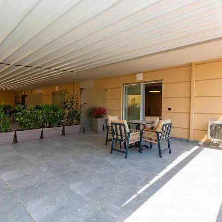 Mozart Hotel 4*